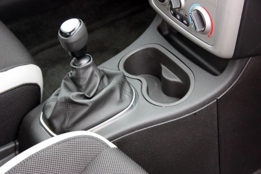  Chevrolet Cobalt SS Turbo 2009 года  (фото 30 из 57)